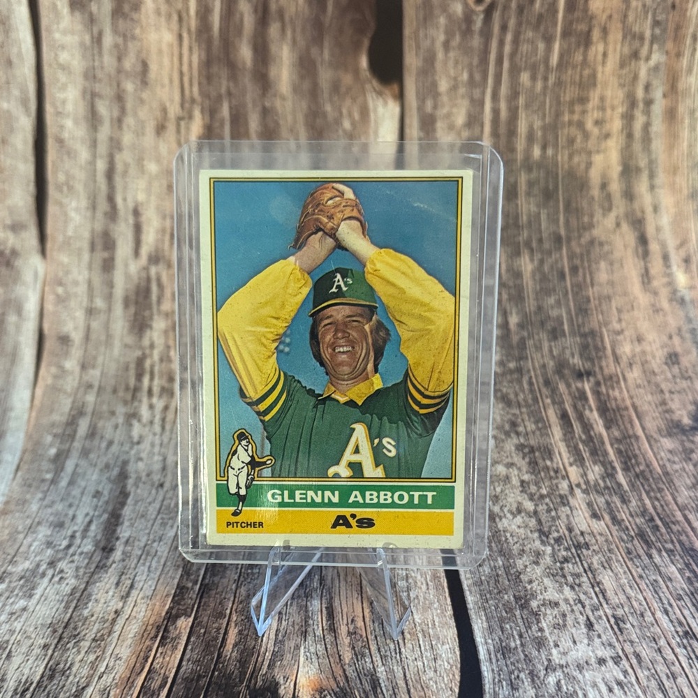 Vintage 1978 Topps Glenn Abbott #322 Baseball Trading Card Item #ME5554
